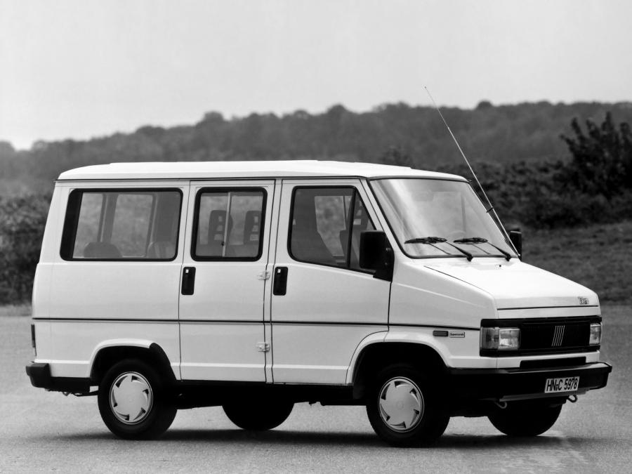  Fiat Talento Supercombi 1990 года  (фото 1 из 3)